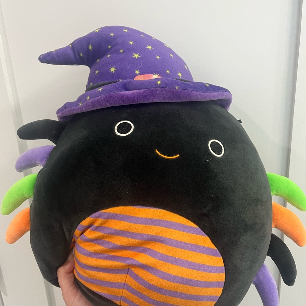 Halloween squishmallow